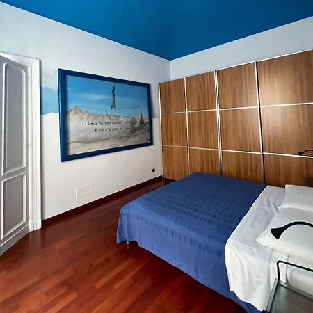 Appartamento Su Cortile Magico ตูริน ภายนอก รูปภาพ