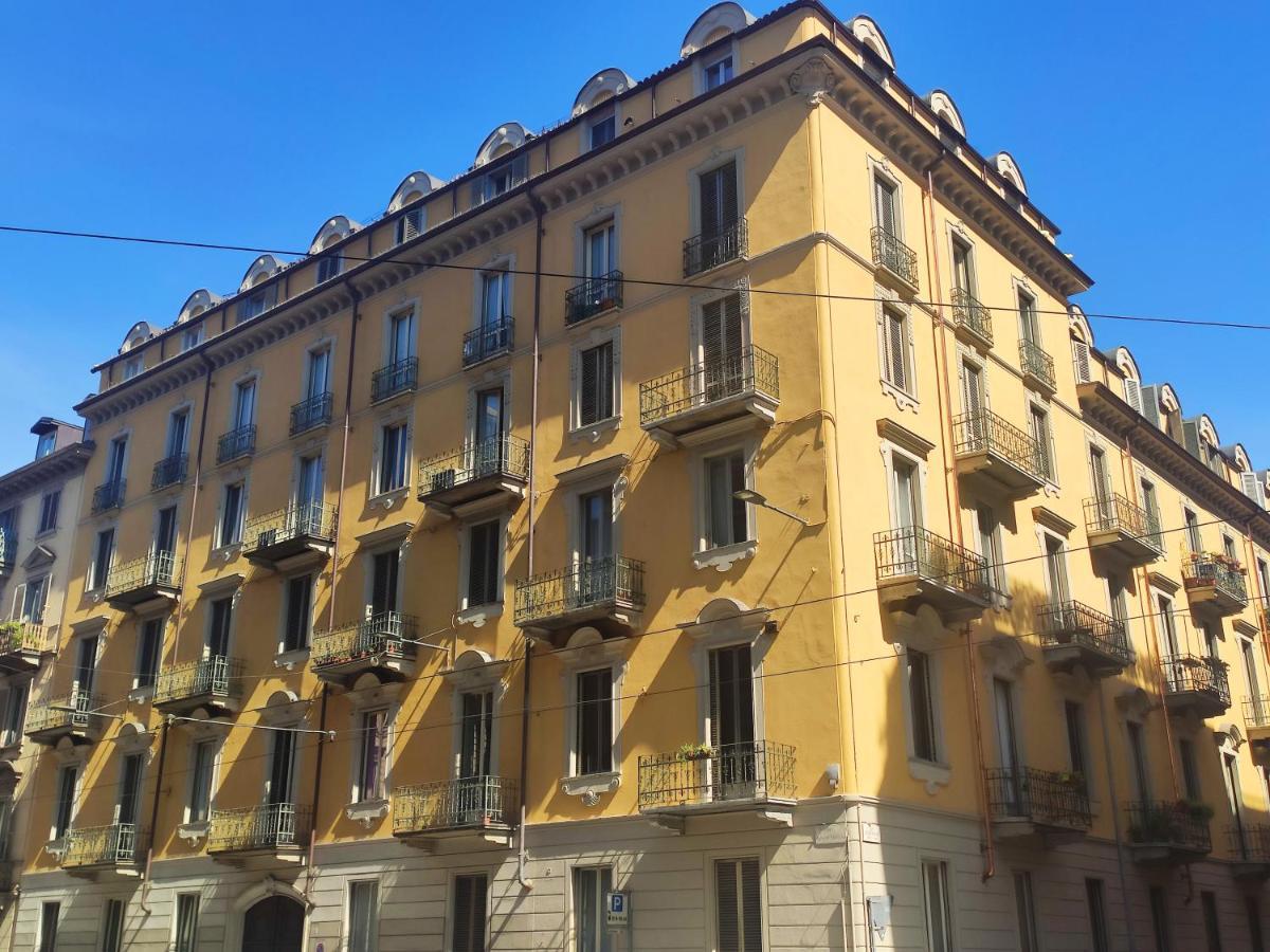 Appartamento Su Cortile Magico ตูริน ภายนอก รูปภาพ