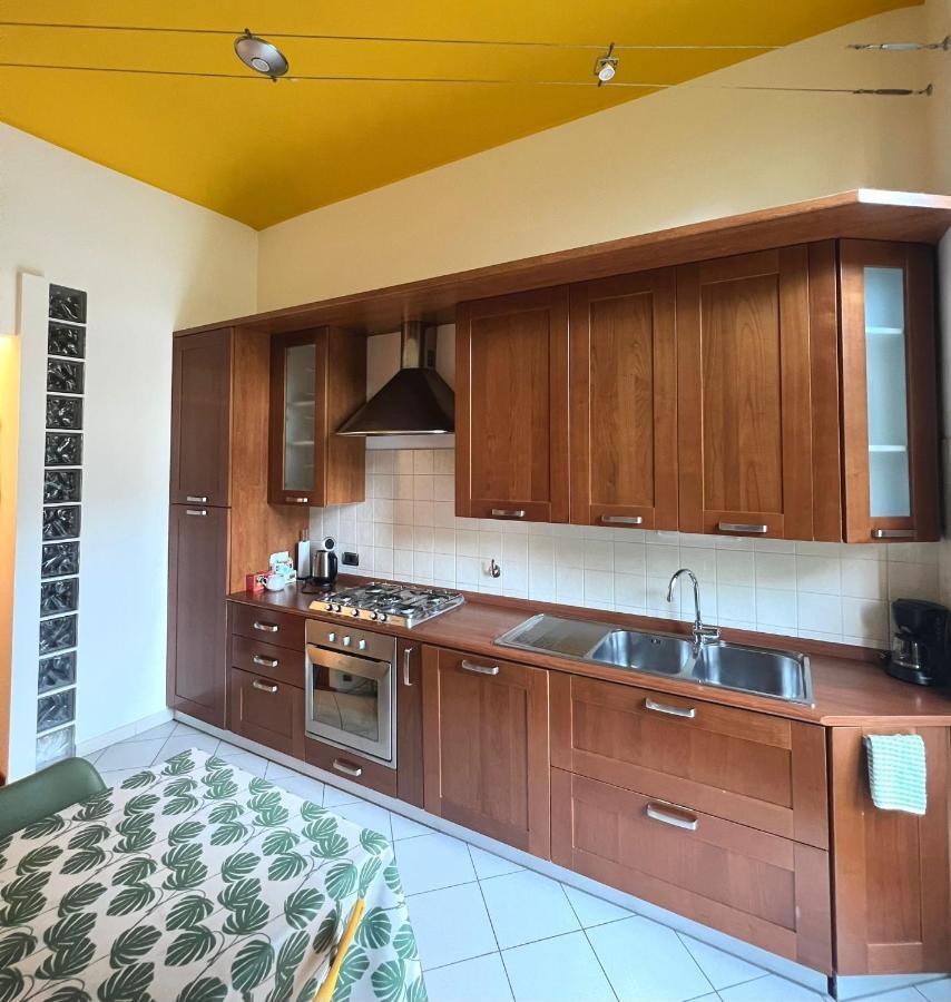 Appartamento Su Cortile Magico ตูริน ภายนอก รูปภาพ