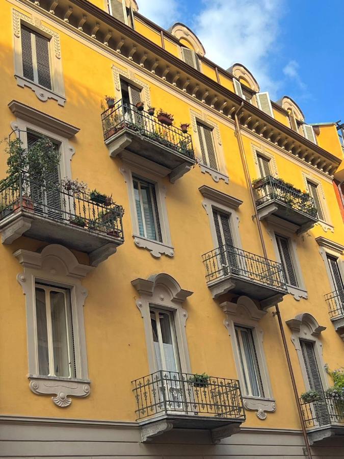 Appartamento Su Cortile Magico ตูริน ภายนอก รูปภาพ