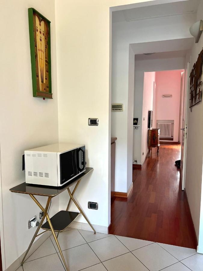 Appartamento Su Cortile Magico ตูริน ภายนอก รูปภาพ