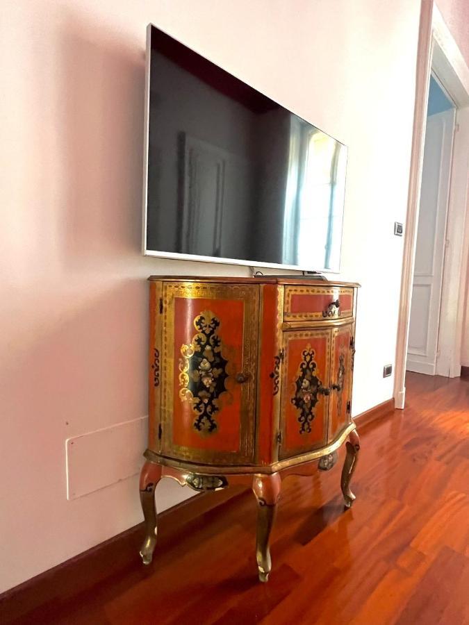 Appartamento Su Cortile Magico ตูริน ภายนอก รูปภาพ